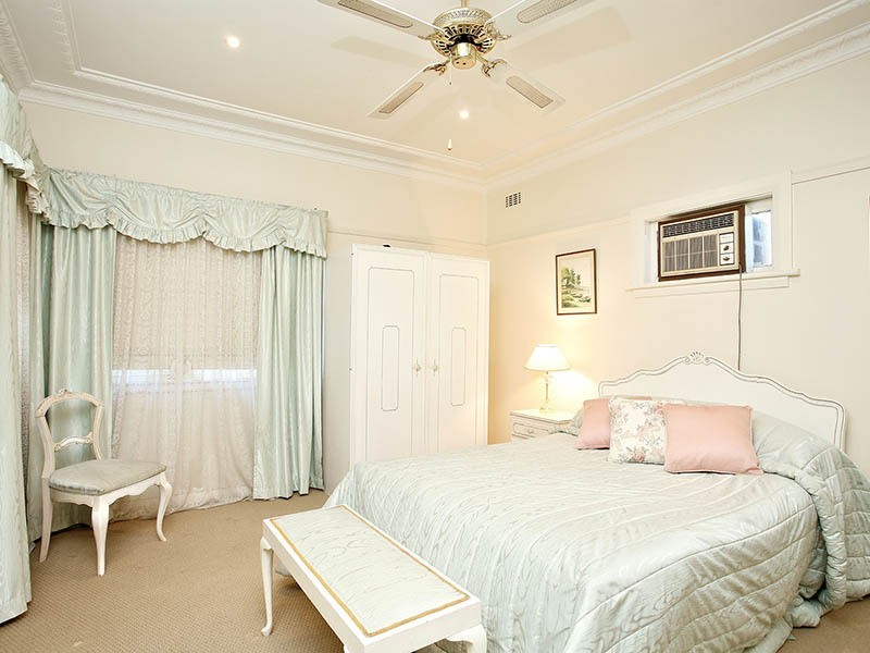 33 Passefield Street, Liverpool NSW 2170