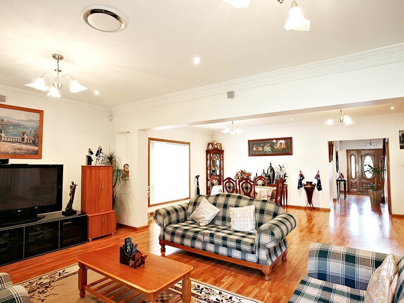 Lurnea NSW 2170