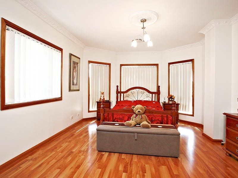 Lurnea NSW 2170