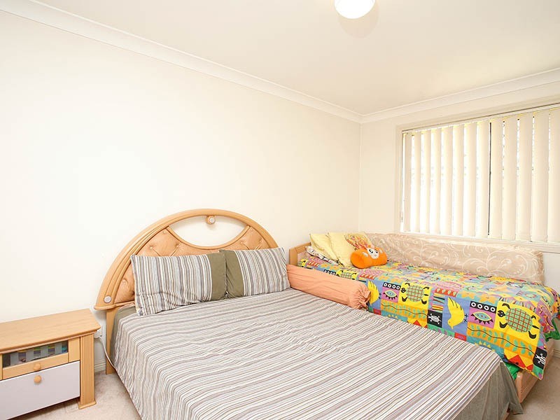 4/9-11 Doomben Close, Casula NSW 2170