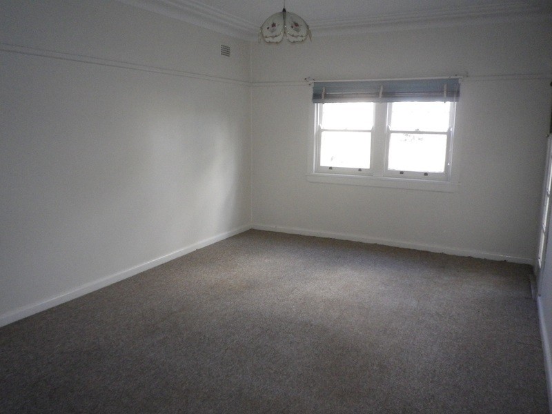 229 Fifth Avenue, Austral NSW 2179