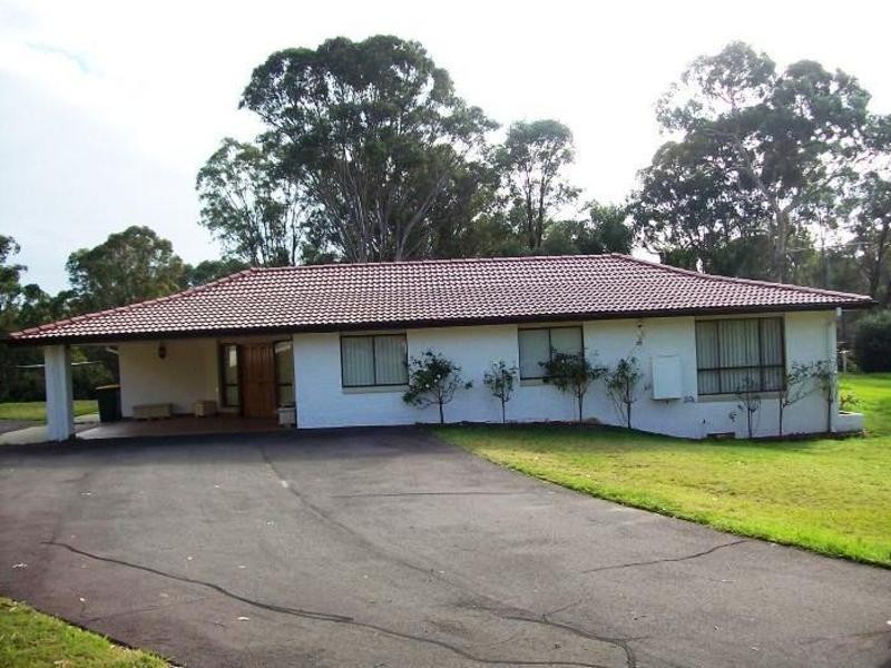 70 Springmead Drive, Denham Court NSW 2565