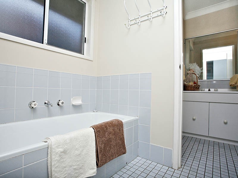 13 Pine Road, Casula NSW 2170