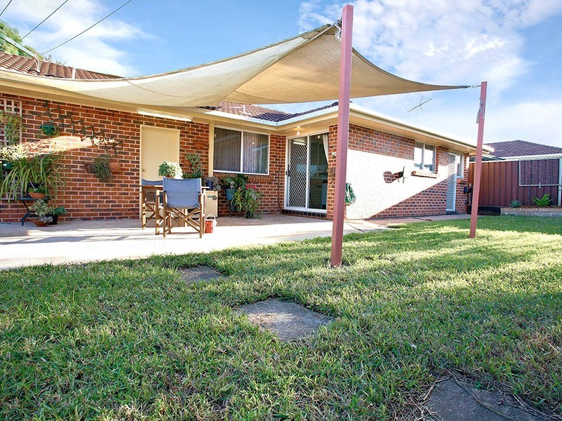 13 Pine Road, Casula NSW 2170