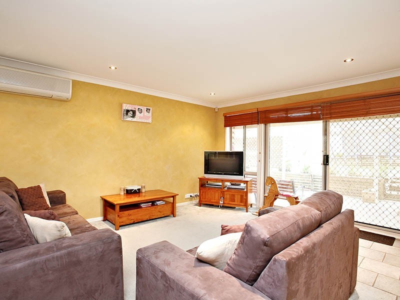 140 Leacocks Lane, Casula NSW 2170