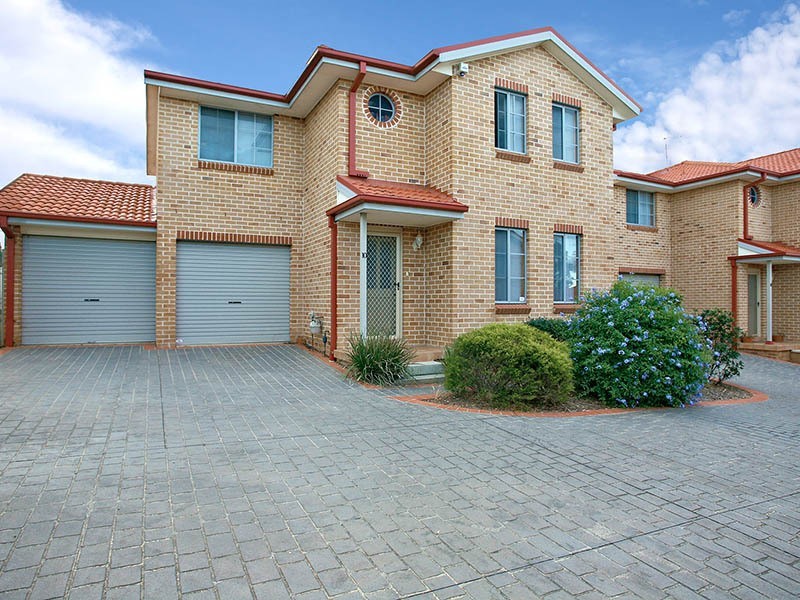 10/3-9 Turner Place, Casula NSW 2170