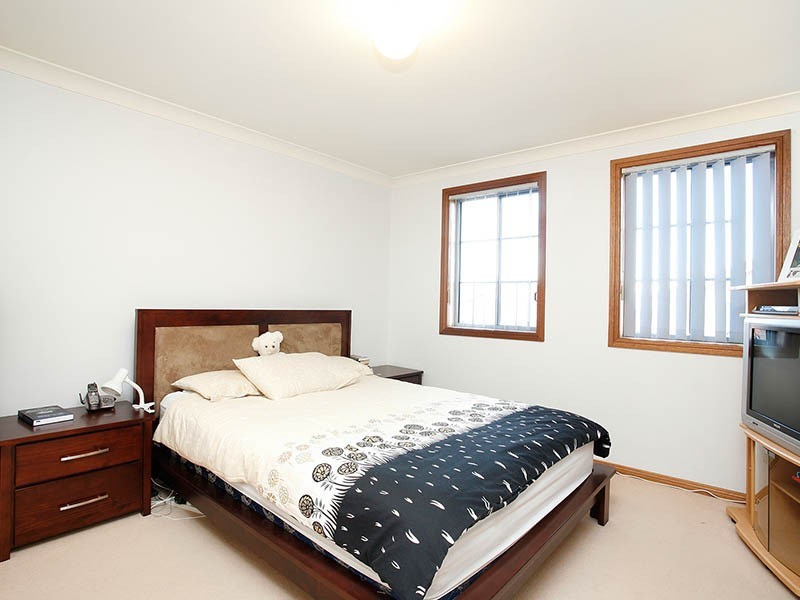 10/3-9 Turner Place, Casula NSW 2170