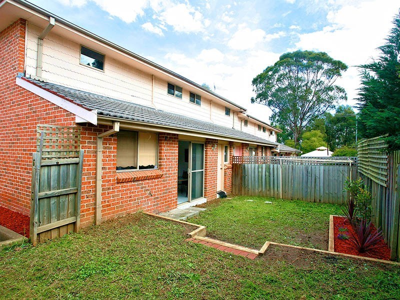 12/13-15 Carnation Avenue, Casula NSW 2170