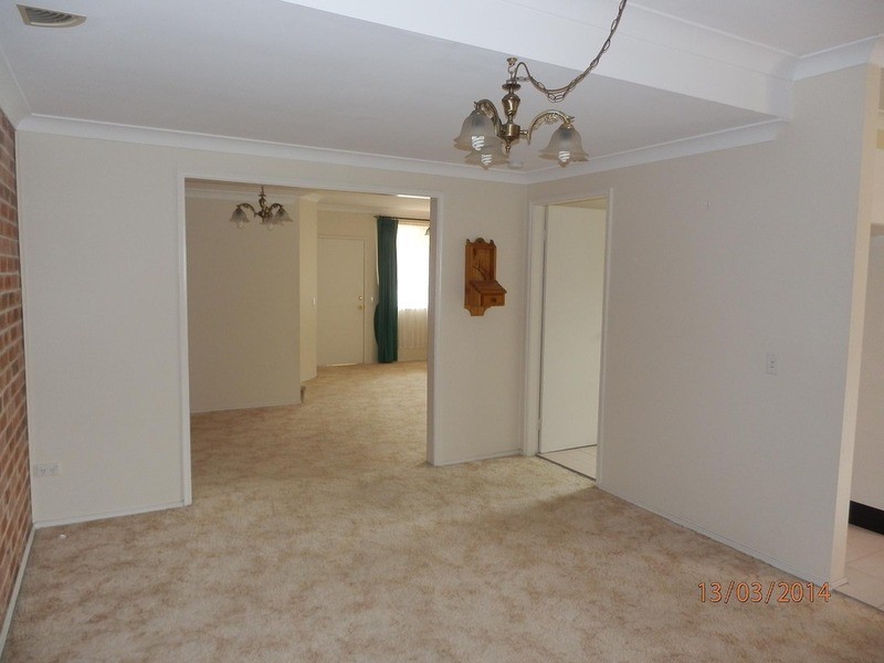 8A Sidney Place, Casula NSW 2170