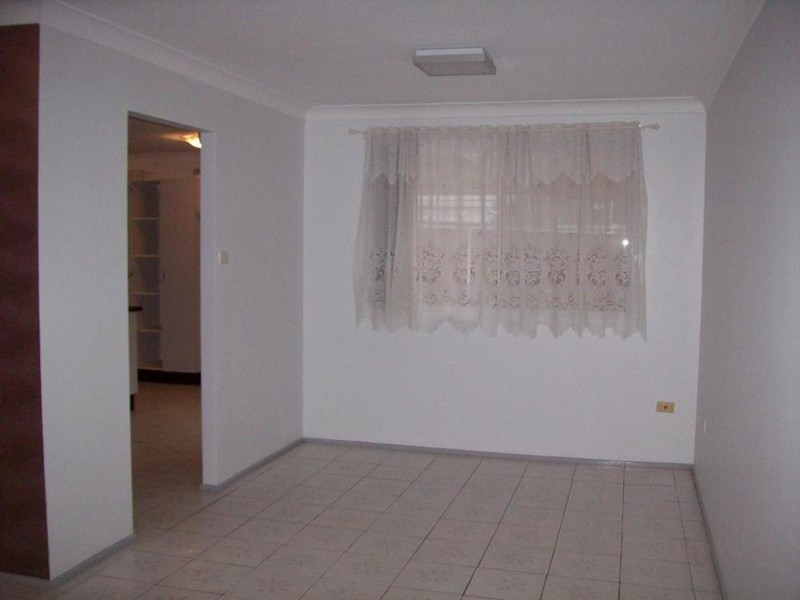 13 Pine Road, Casula NSW 2170