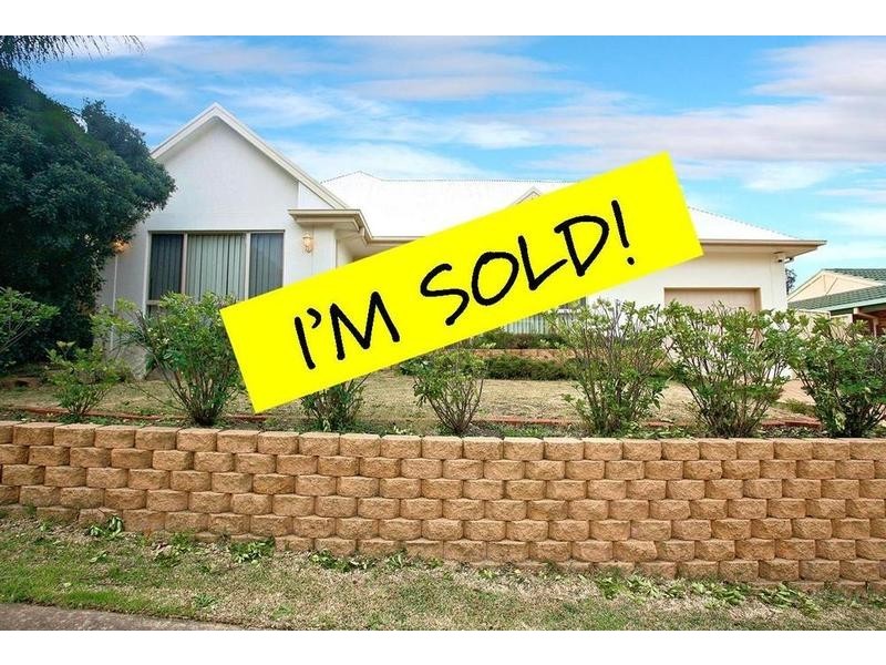 14 Kitson Way, Casula NSW 2170