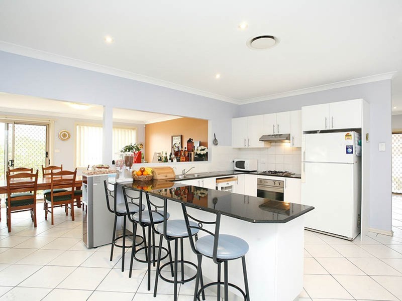 14 Kitson Way, Casula NSW 2170