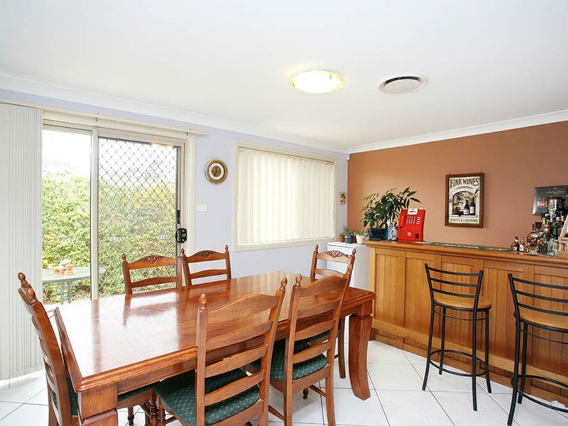 14 Kitson Way, Casula NSW 2170