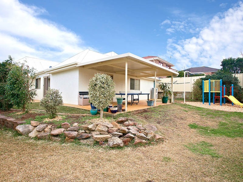 14 Kitson Way, Casula NSW 2170