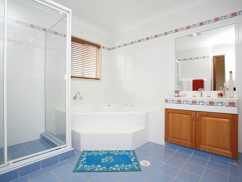 14 Perina Close, Casula NSW 2170