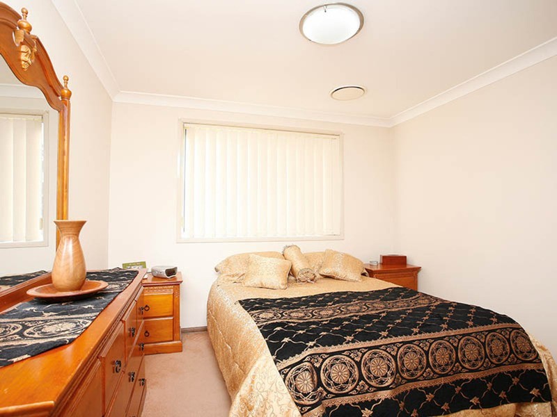 14 Perina Close, Casula NSW 2170