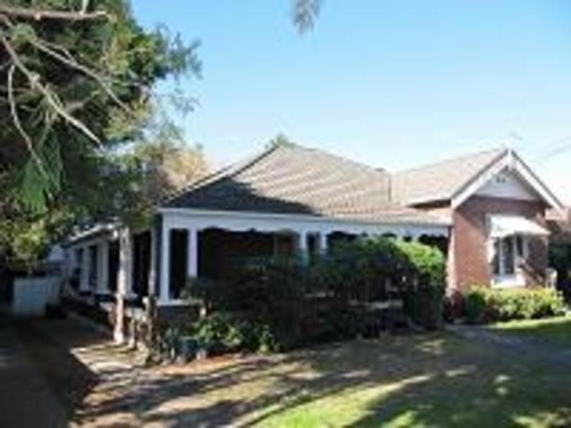 16 Moorebank Avenue, Moorebank NSW 2170