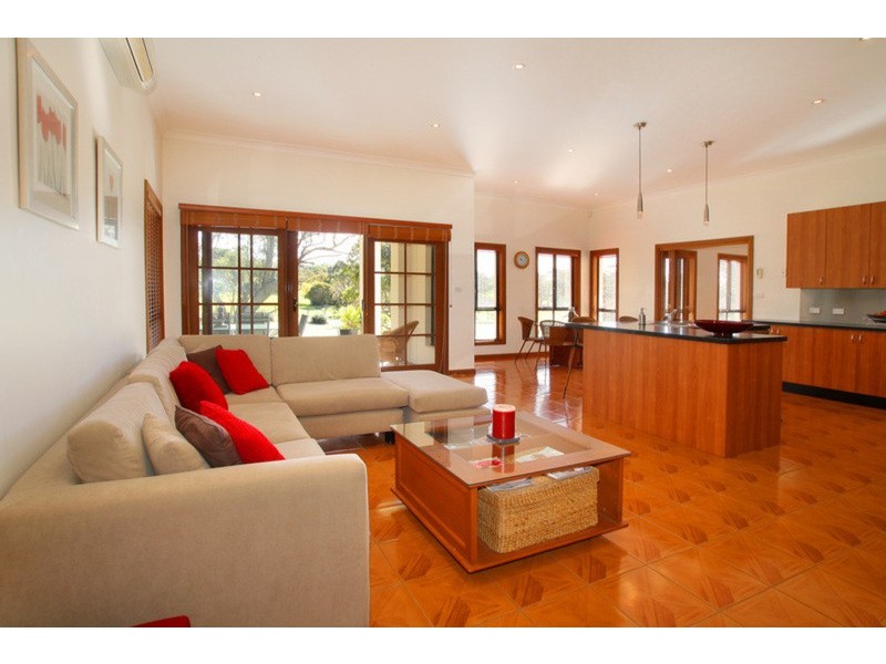 4 Keating Place, Denham Court NSW 2565