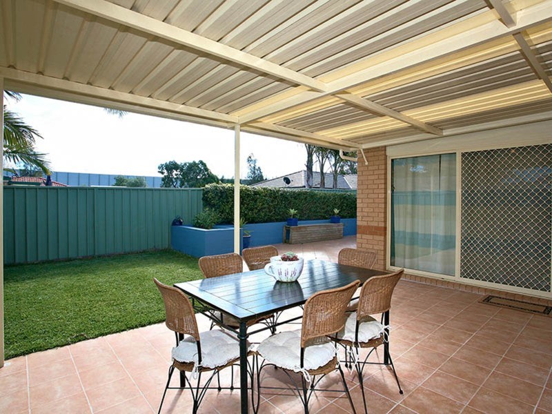 3 Erin Place, Casula NSW 2170