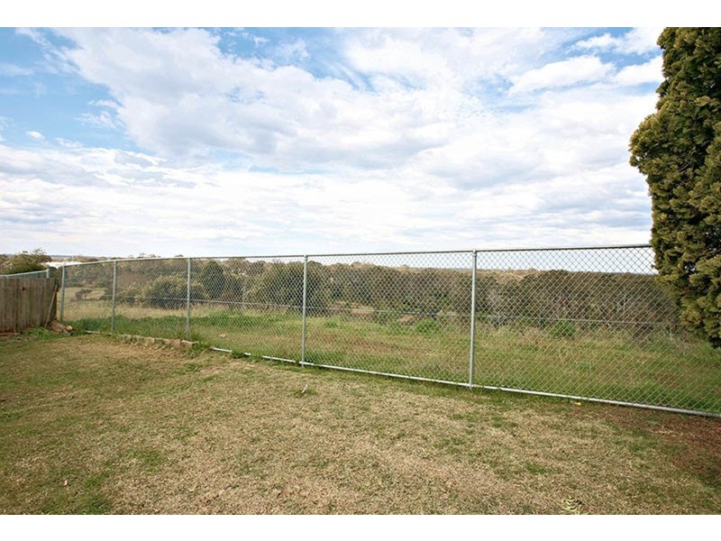 25 Buckland Road, Casula NSW 2170