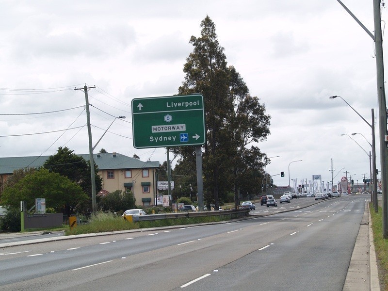 25 Buckland Road, Casula NSW 2170