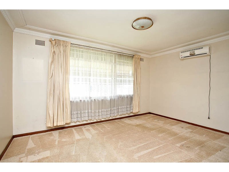 40 Reserve Road, Casula NSW 2170
