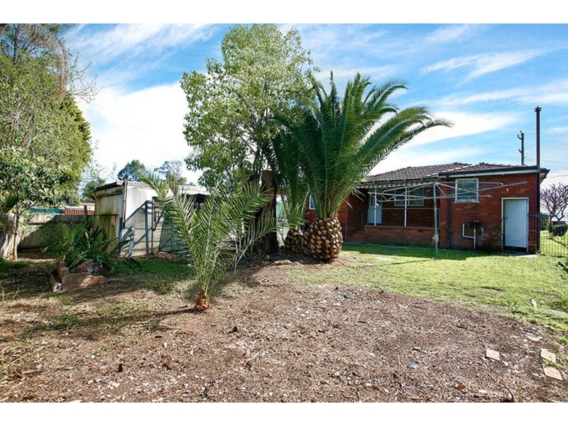 40 Reserve Road, Casula NSW 2170