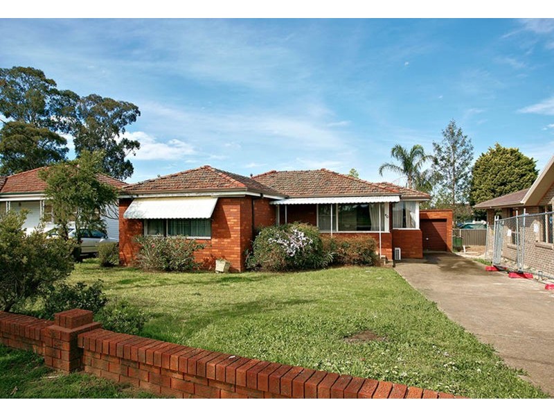 40 Reserve Road, Casula NSW 2170