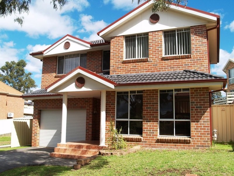 17B Gilmore Road, Casula NSW 2170