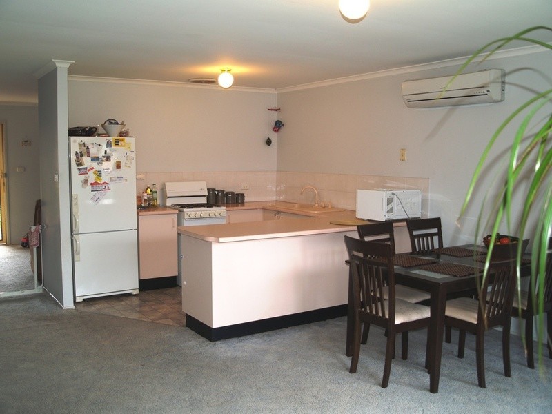 4/68 Myall Road, Casula NSW 2170