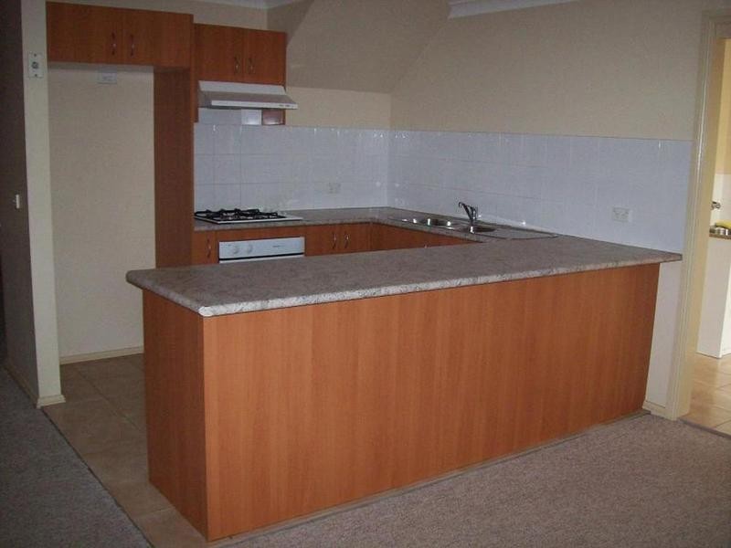 6/39 Kitson Way, Casula NSW 2170