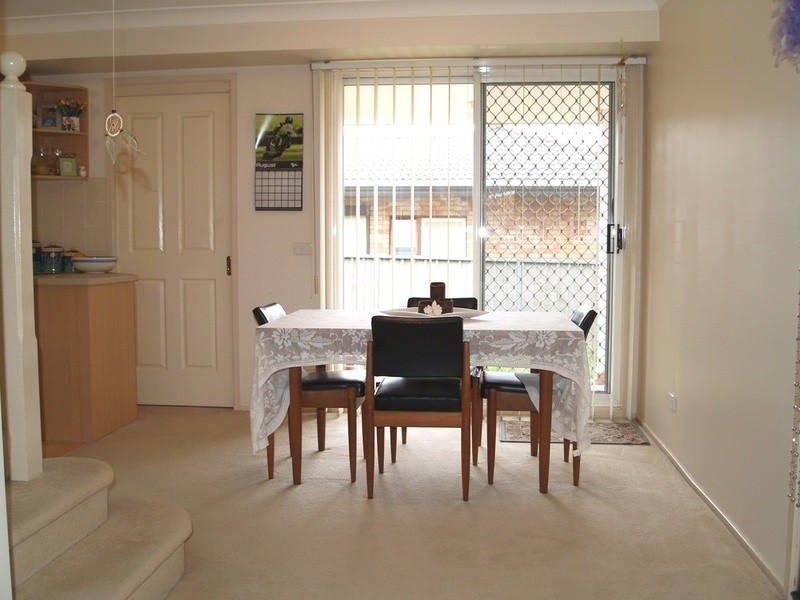 4/36 Holland Crescent, Casula NSW 2170