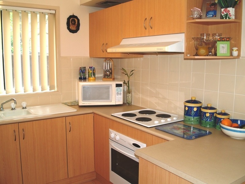 4/36 Holland Crescent, Casula NSW 2170