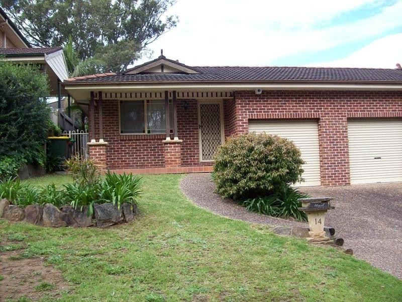 1/14 Cato Way, Casula NSW 2170