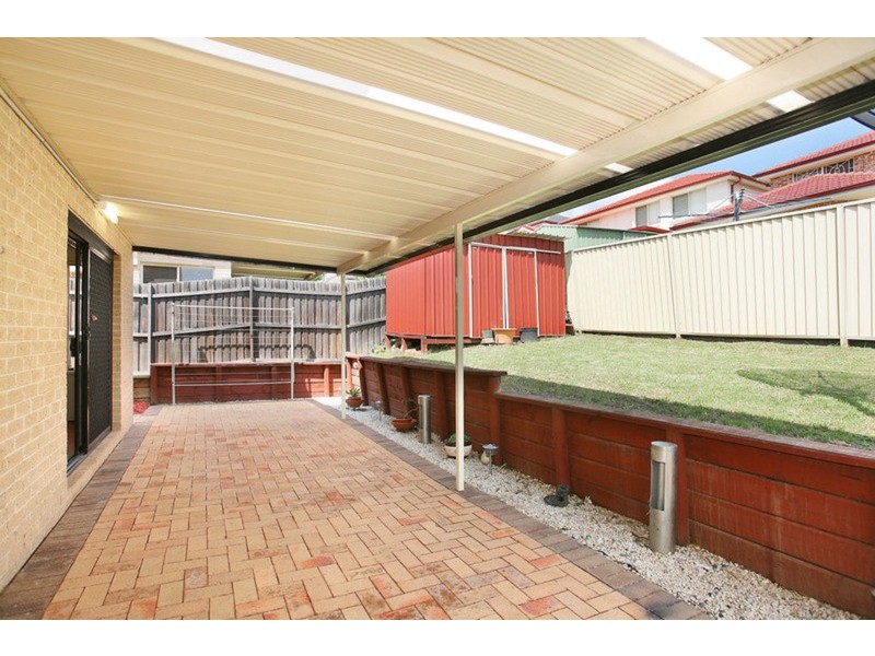 37 Wainewright Avenue, West Hoxton NSW 2171
