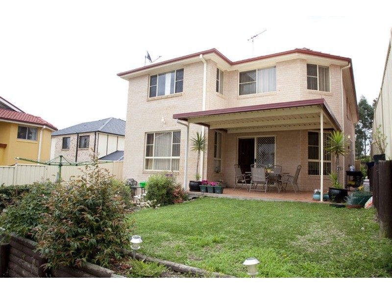 1 Larmar Place, West Hoxton NSW 2171