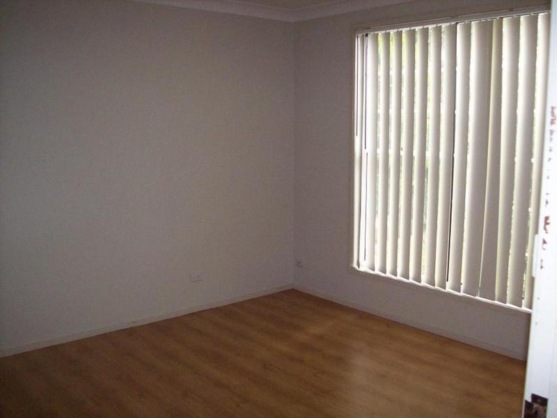 6 Carbine Close, Casula NSW 2170