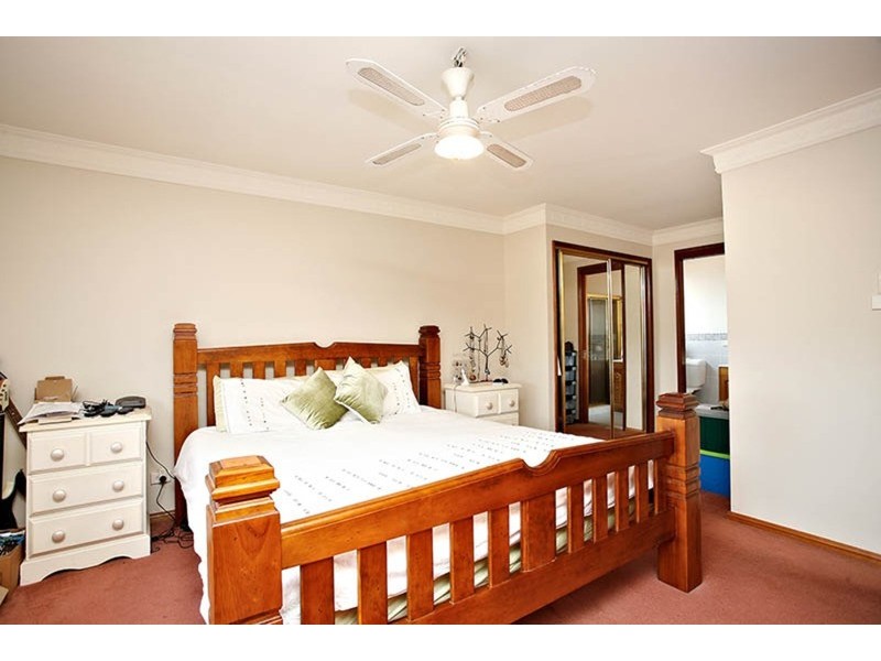 12 Durack Place, Casula NSW 2170