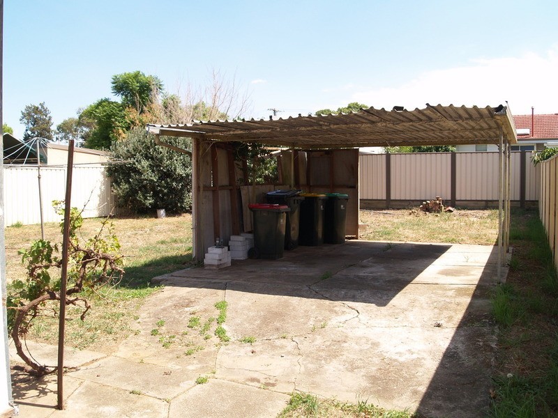 11 Naranghi Street, Busby NSW 2168