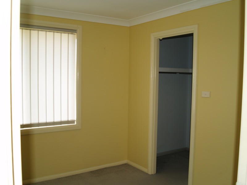 1/10 Durack Place, Casula NSW 2170