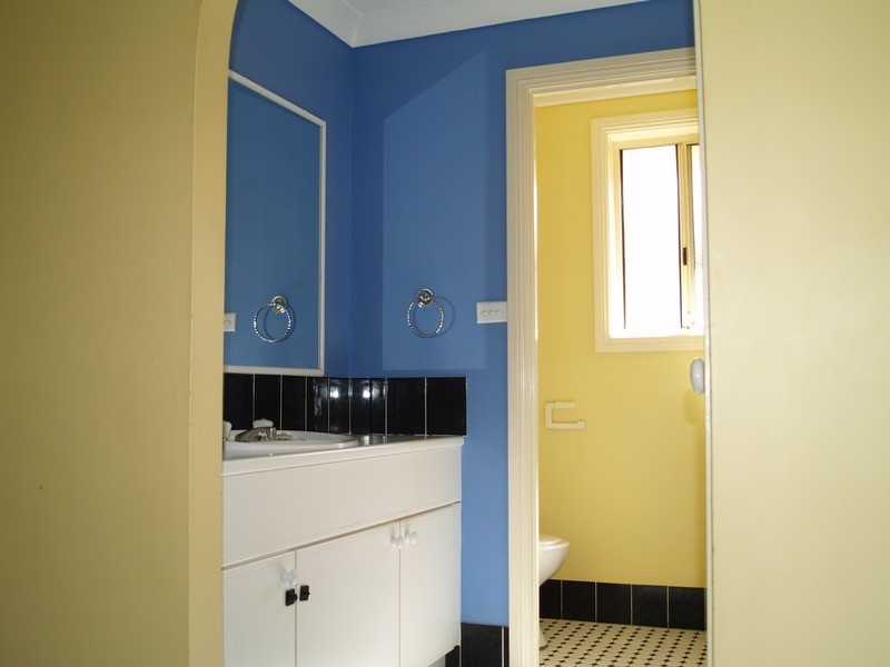 1/10 Durack Place, Casula NSW 2170