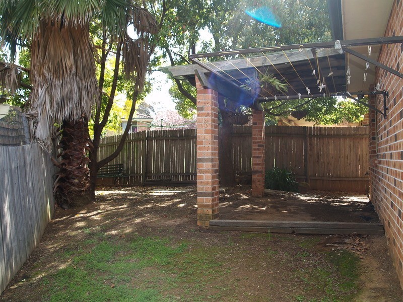 1/10 Durack Place, Casula NSW 2170