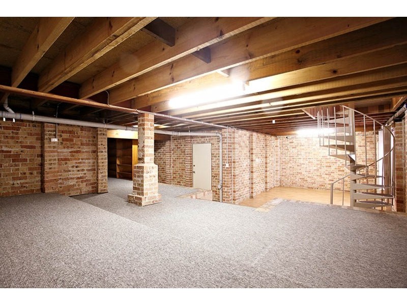 1/2 Cusack Place, Casula NSW 2170