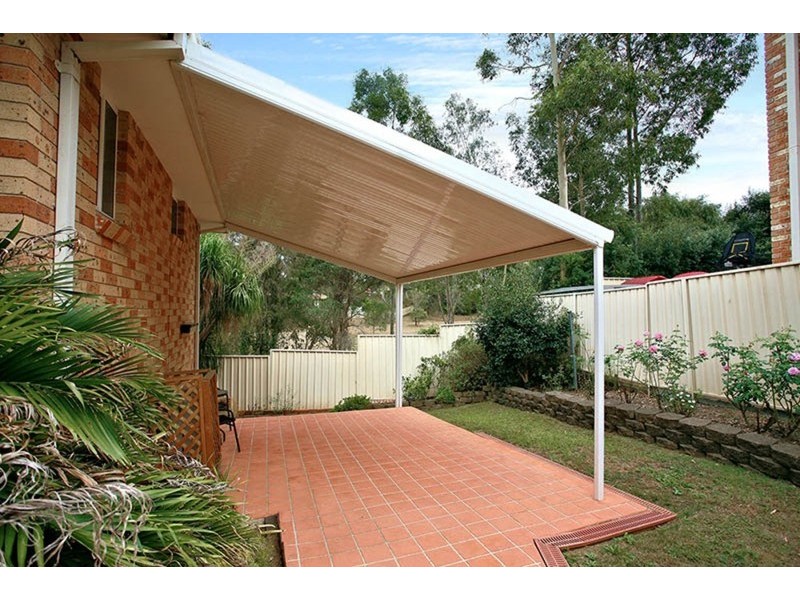 1/2 Cusack Place, Casula NSW 2170