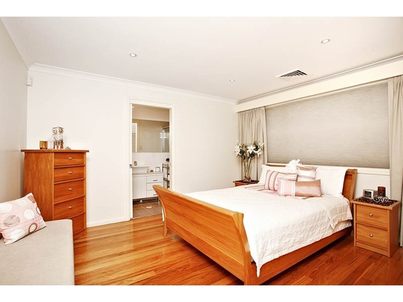 6 Rosewood Avenue, Prestons NSW 2170