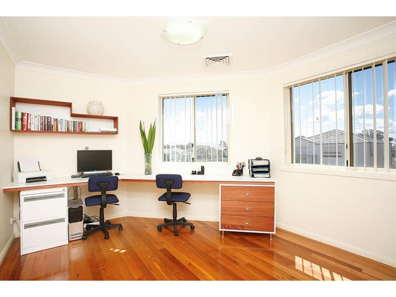 6 Rosewood Avenue, Prestons NSW 2170