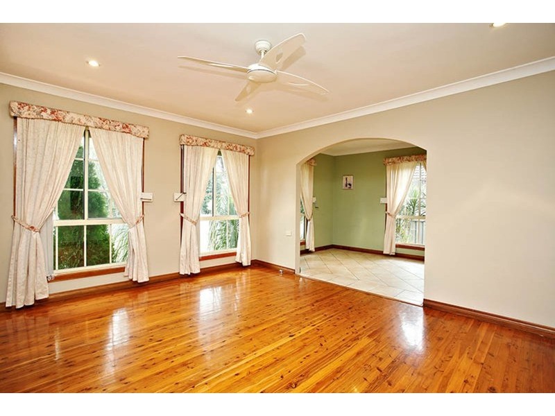 24 Frazer Avenue, Lurnea NSW 2170