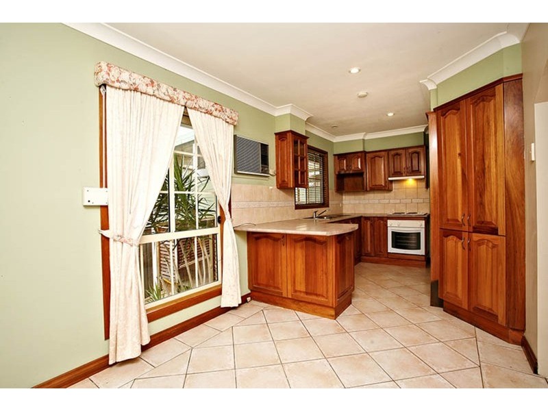 24 Frazer Avenue, Lurnea NSW 2170