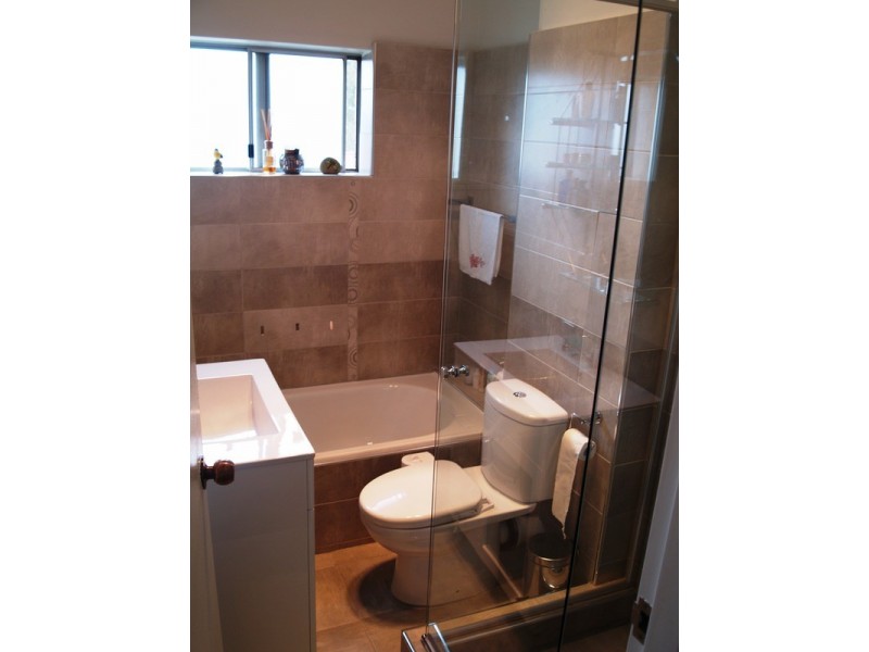 18/135 Elizabeth Drive, Liverpool NSW 2170