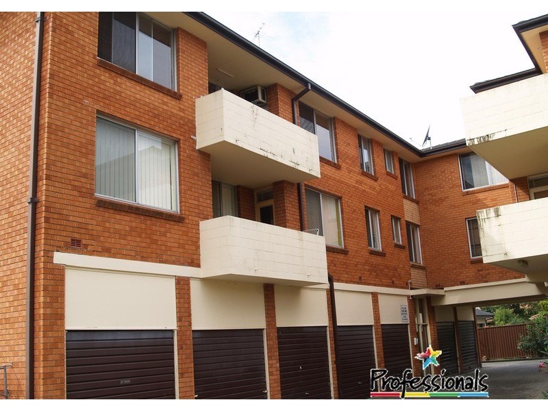 18/135 Elizabeth Drive, Liverpool NSW 2170